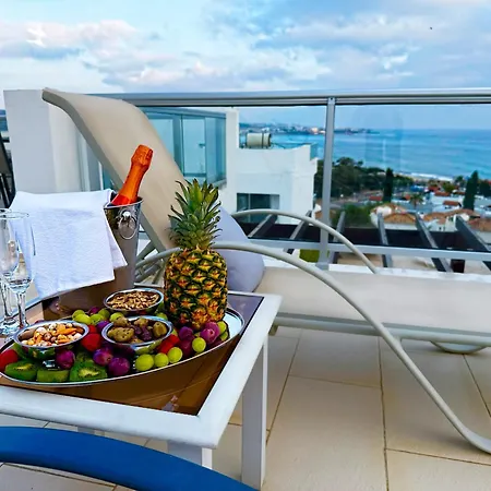 Amani Seaview 3 Bedrooms Luxury Peyia