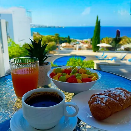 Amani Seaview 3 Bedrooms Luxury Villa