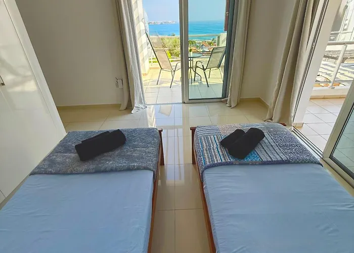 Amani Seaview 3 Bedrooms Luxury * Pegeia